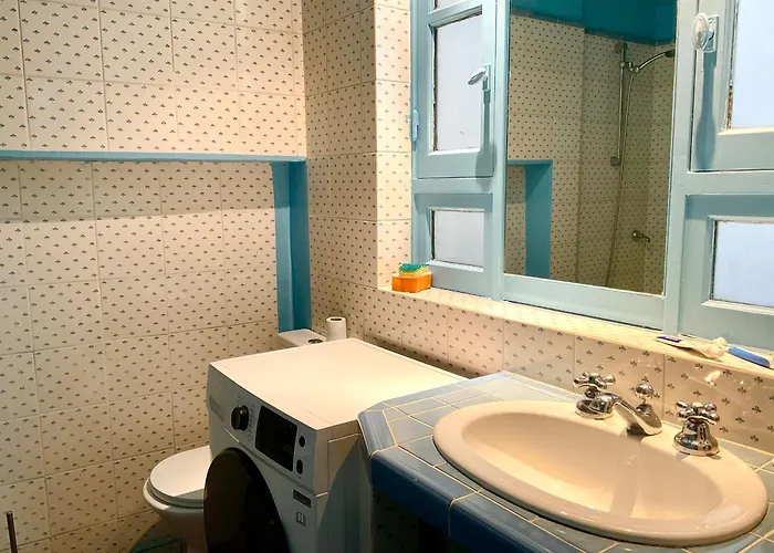 Bel Ancien Sur Cour Verdoyante Apartment Paris